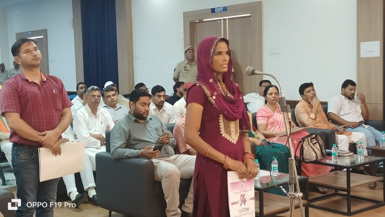 लोक संपर्क एवं परिवाद समिति की बैठक में उपायुक्त डॉ. हरीश कुमार वशिष्ठ ने सुनी शिकायतें