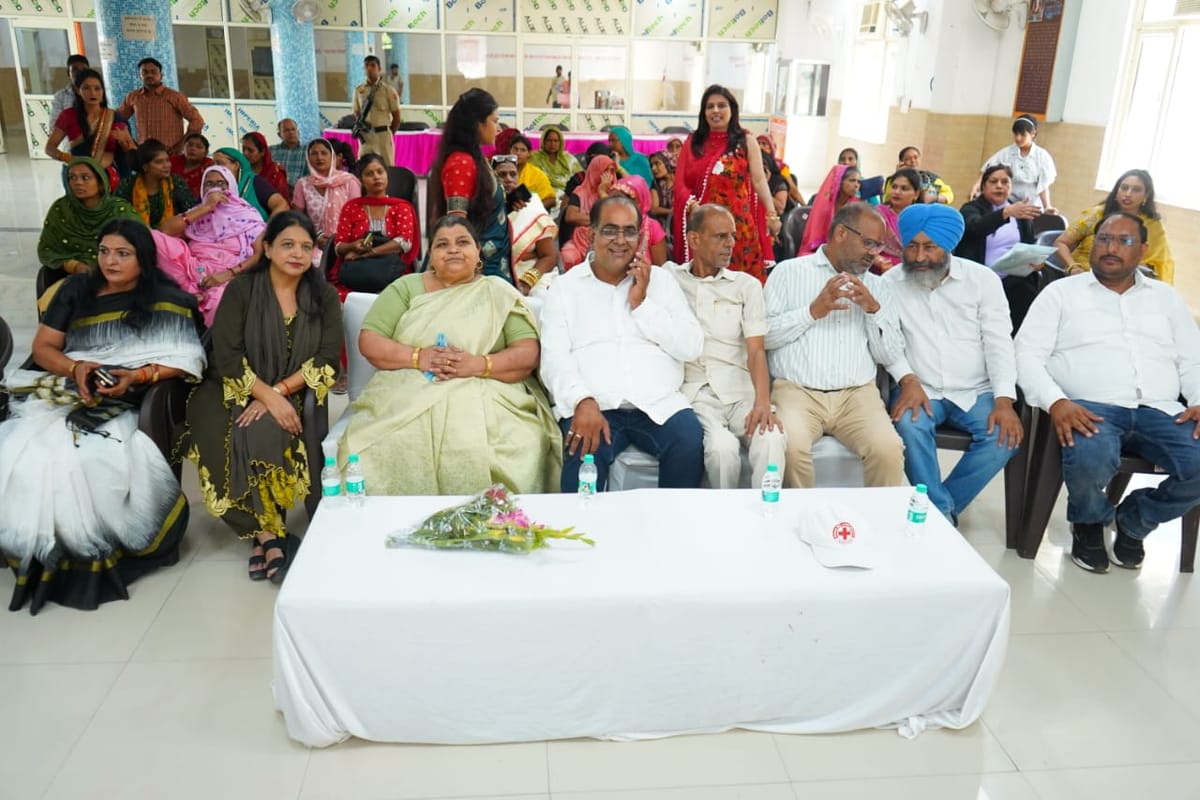 रेडक्रॉस लक्षित व्यवधान परियोजना की ओर से सामुदायिक कार्यक्रम का किया आयोजन