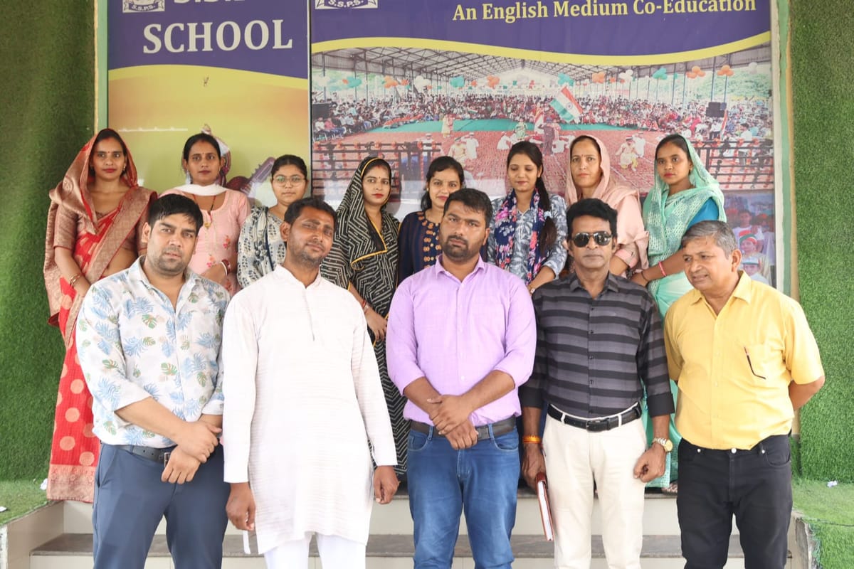 स्वामी सर्वानंद पब्लिक स्कूल हथीन में आचार्य राजेश ने कहा मांसाहार मनुष्य का भोजन नहीं