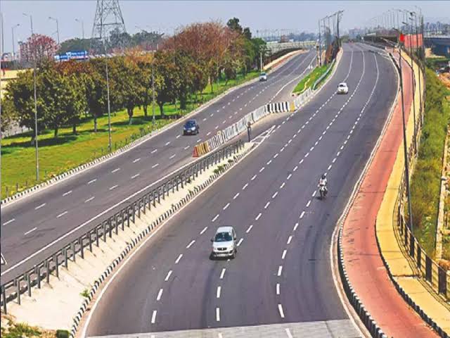 अलीगढ़-पलवल ग्रीनफील्ड एक्सप्रेसवे परियोजना ने पकड़ी रफ्तार, 1350 करोड़ से होगा तैयार