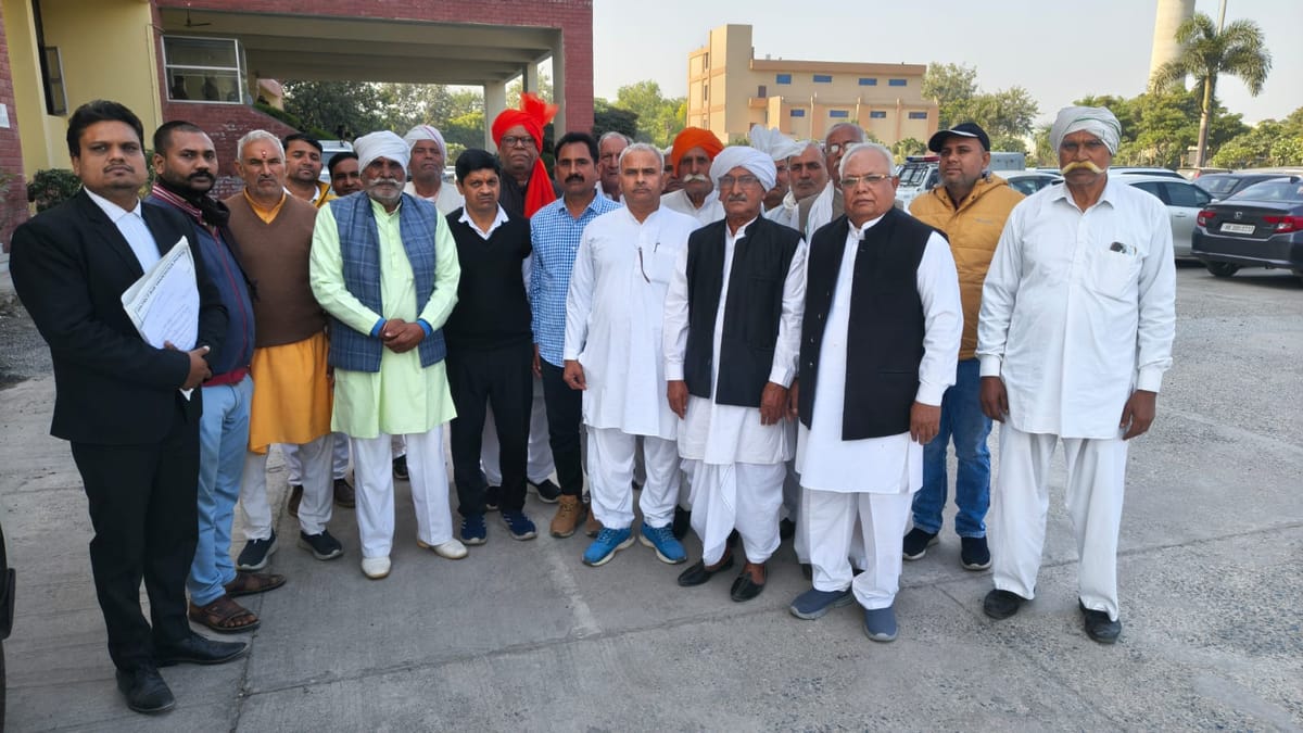 धर्मांतरण के प्रयास के मामले में बनी कमेटी ने पुलिस अधीक्षक से की मुलाकात