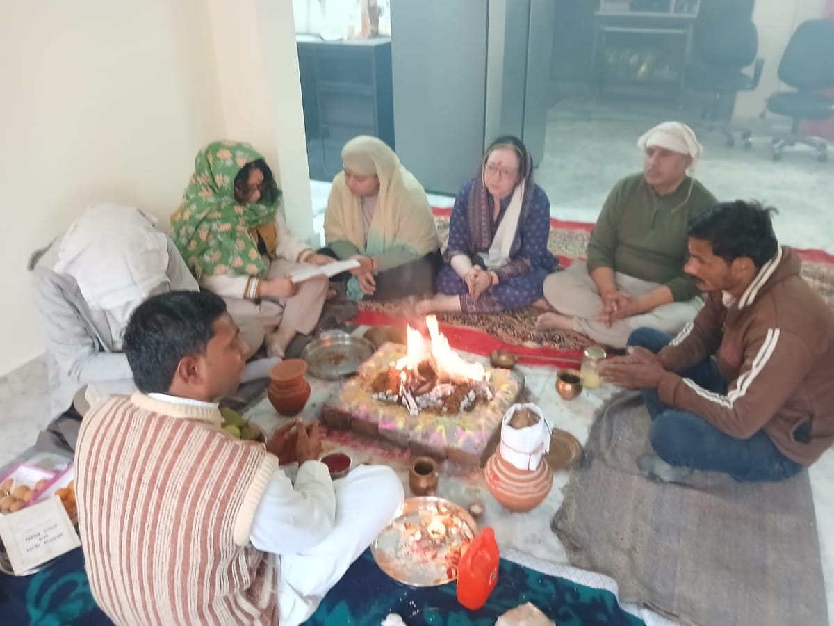 महर्षि शांडिल्य गुरुकुलम में शहीदी सप्ताह के अंतर्गत तुलसी पूजन दिवस मनाया गया