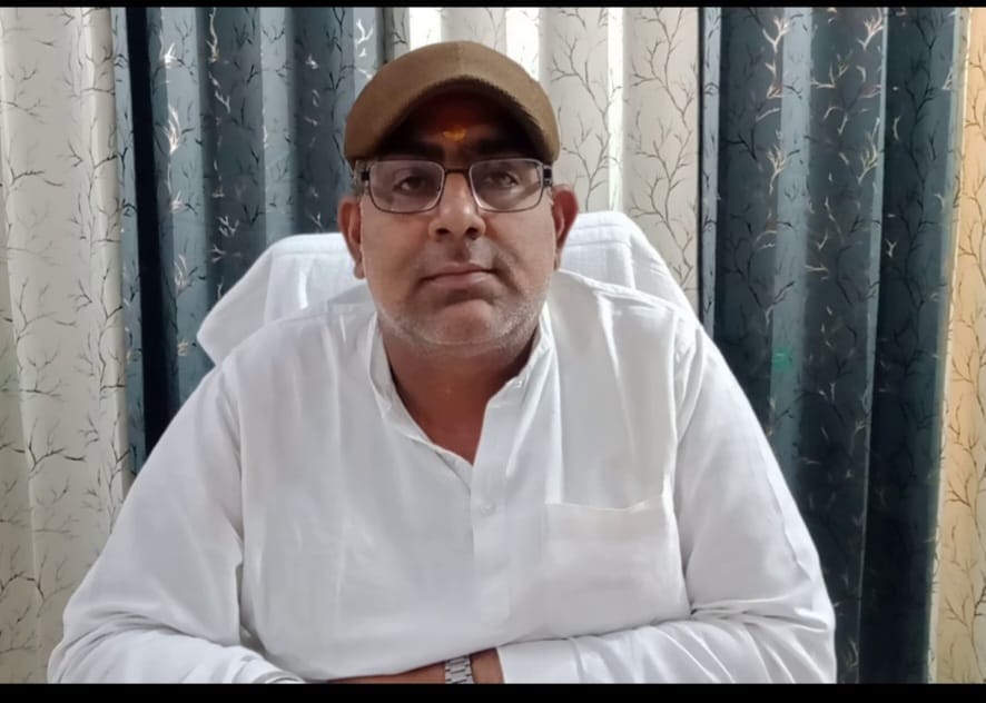 किसान सरसों की फसल को सुखाकर मंडी में लेकर आए - चेयरमैन पंकज वरमानी