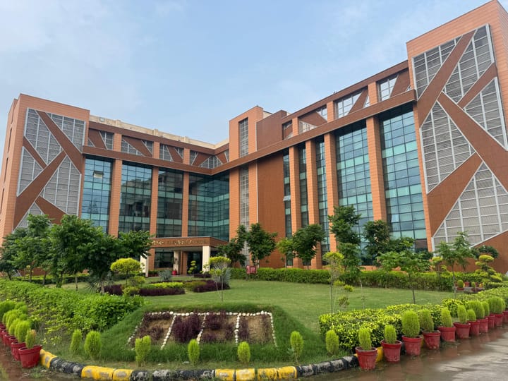 श्री विश्वकर्मा कौशल विश्वविद्यालय में बीटेक ओपन काउंसलिंग 30 जुलाई को प्रात: 9 बजे