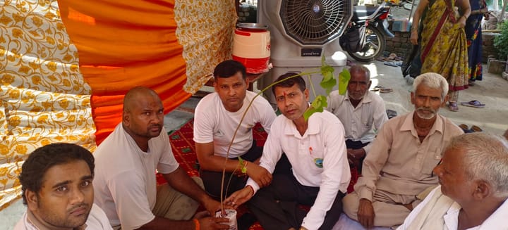 अपनों की स्मृति में देव वृक्ष लगाएं - आचार्य राम कुमार बघेल