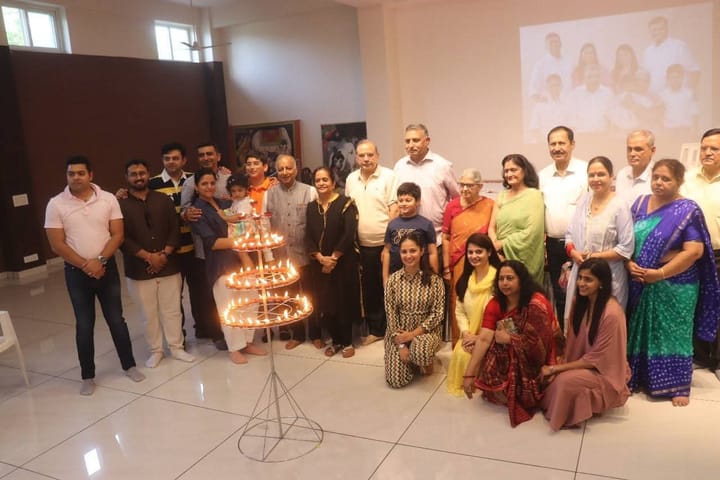 केंद्रीय राज्य मन्त्री के सचिव ब्रह्मदत्त का 70वाँ जन्मदिवस मनाया गया